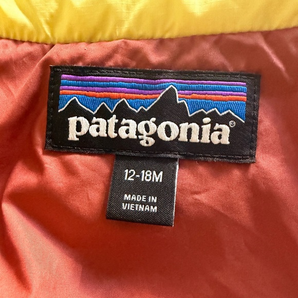 Patagonia Infants' Nano Puff Jacket- Excellent condition - Picture 2 of 5
